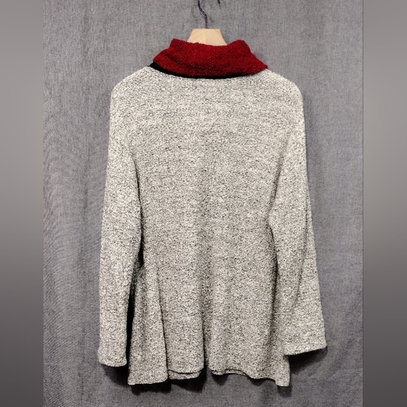 Relisted Soft Surroundings TurtuleNeck Sweater Womens XL Cream Red Boho Retro - Picture 5 of 9